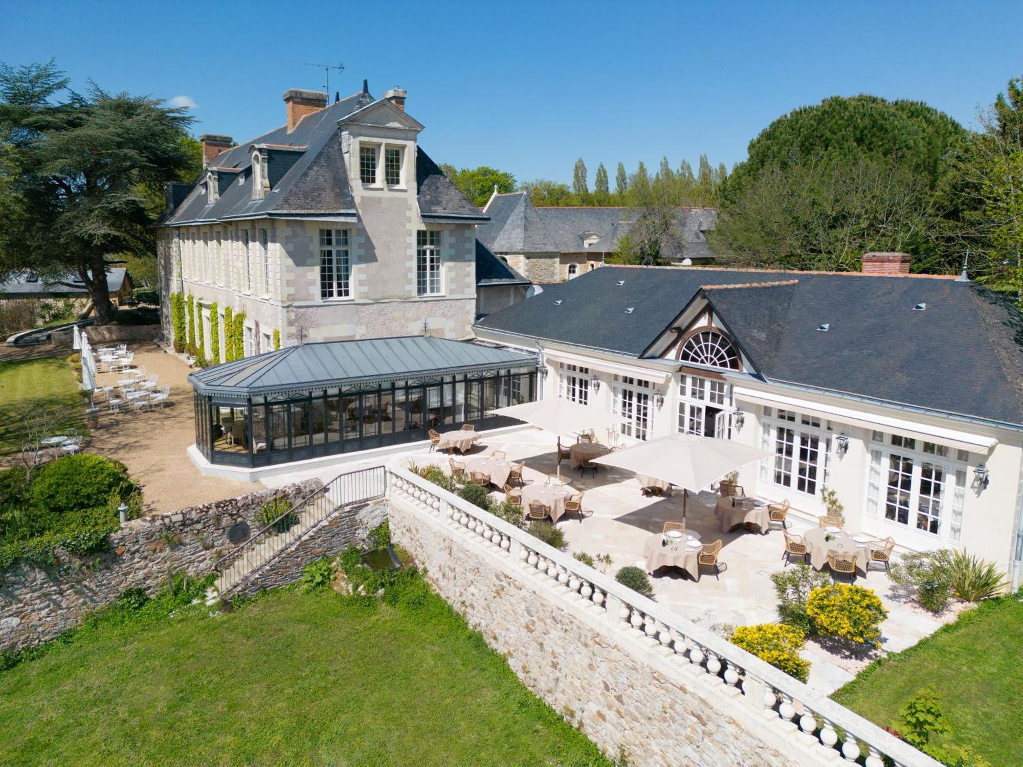 Chateau De Noirieux Briollay Exteriör bild