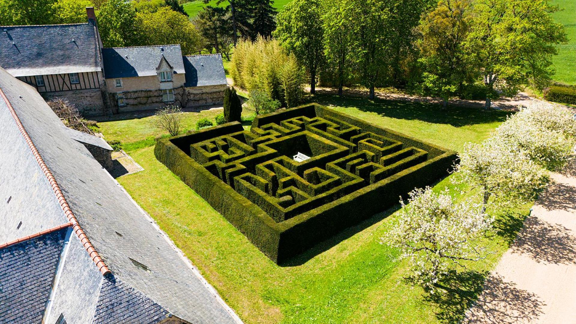 Chateau De Noirieux Briollay Exteriör bild